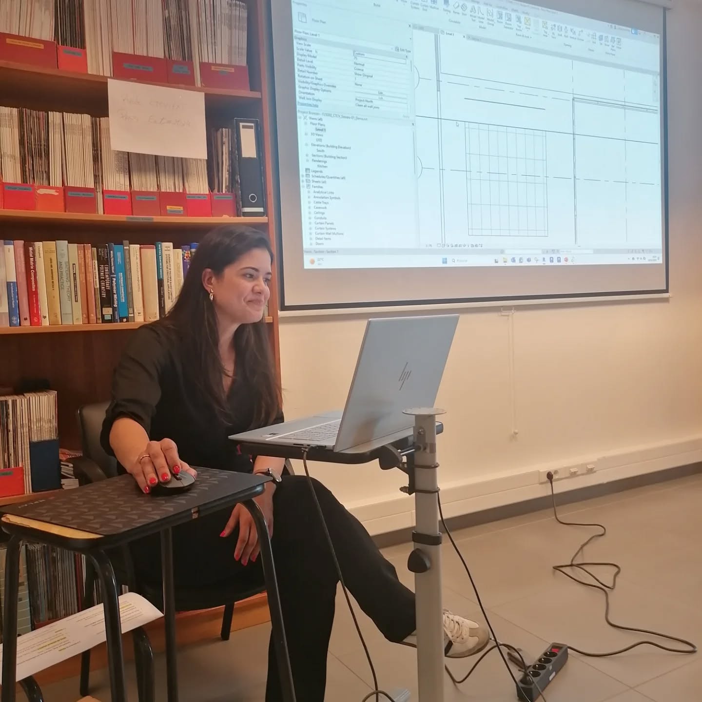 Realizámos ontem no CTCV - Centro de Tecnologia e Inovação em Coimbra, a primeira de duas Masterclasses dedicadas a "BIM para Fabricantes". Foi uma oportunidade de partilha de conhecimento e experiências nesta área, sempre com um olhar no futuro e nas tendências do setor da Construção. Inovamos, juntos! A próxima sessão é no dia 24 de junho. Participe! #StratBIM #CTCV #BIM #Inovação #Fabricantes