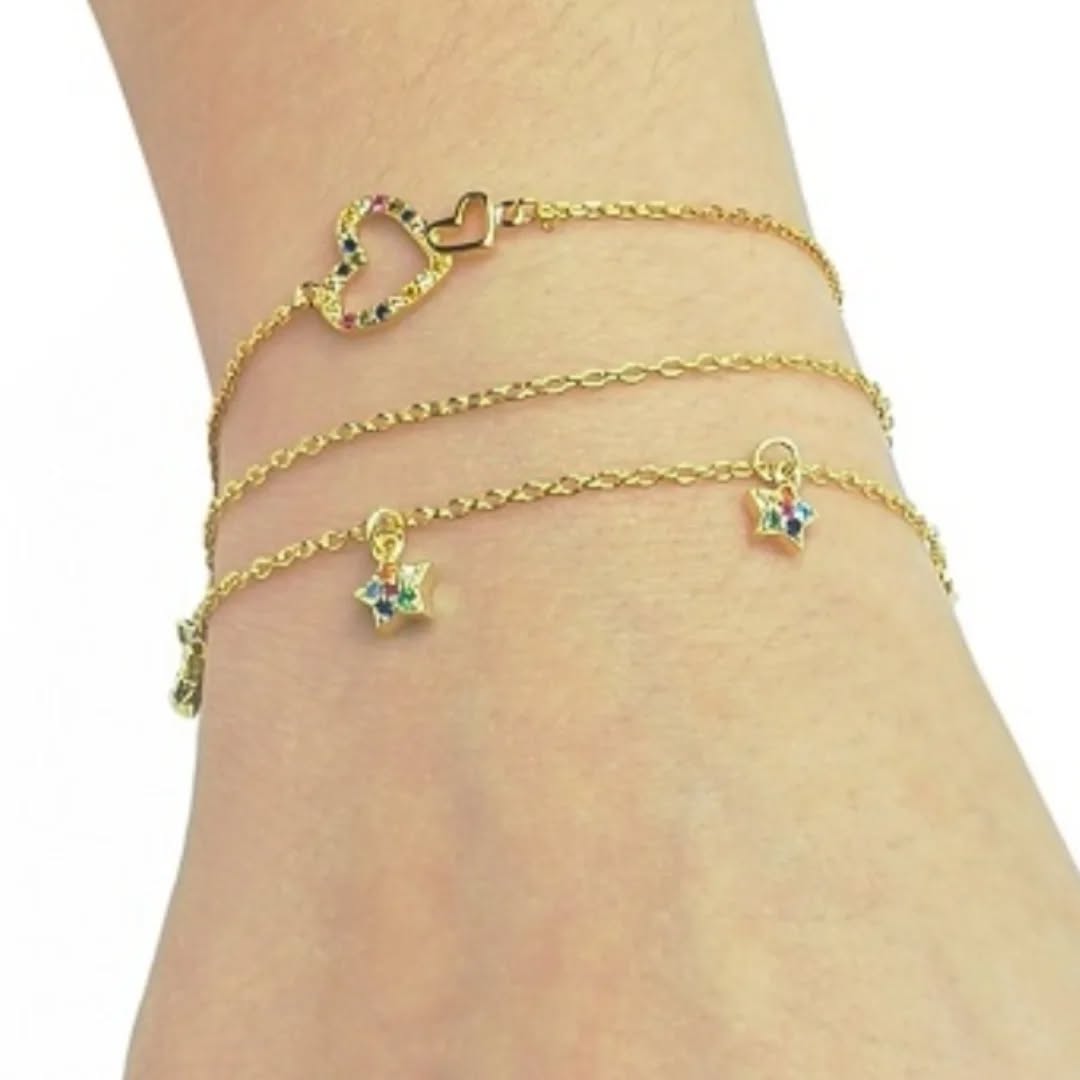 🏹 Lleva el amor siempre contigo, en forma de algo material o espiritual 💖
#brenliejewels #regalosanvalentin #regalopulsera #regalomujer #regalojoyas