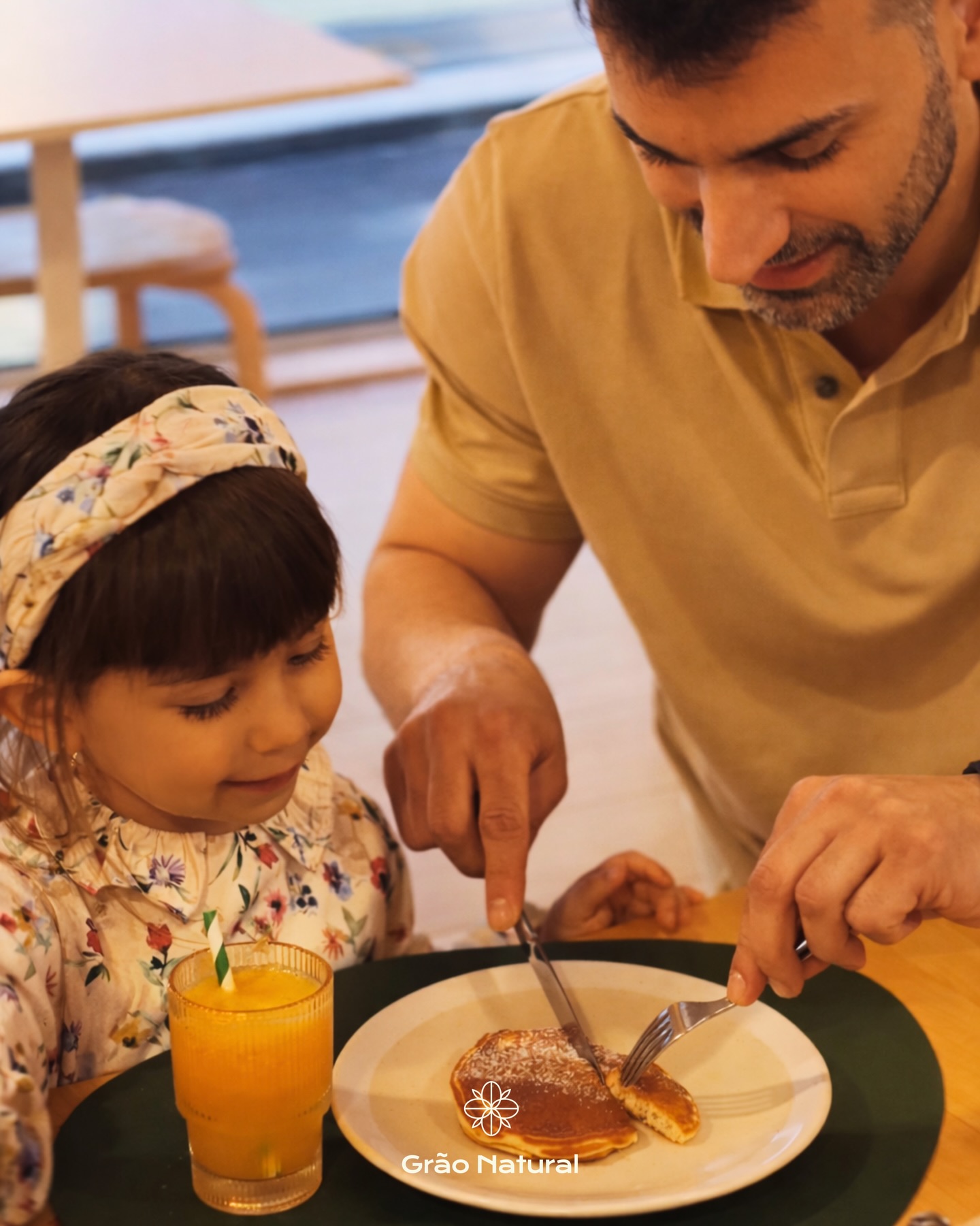 Os melhores presentes não se embrulham: vivem-se.🥹💚
Este Dia do Pai, oferece tempo, boa companhia
e uma mesa cheia de coisas boas (sim, incluindo a nossa nova francesinha em pão de croissant 🤍)
Venham construir memórias felizes connosco. Esperamos por vocês! 😍
☎️ Reserva já: +351 935 811 584
#graonatural #alimentaoteudia #arcosdevaldevez #diadopai #brunch
