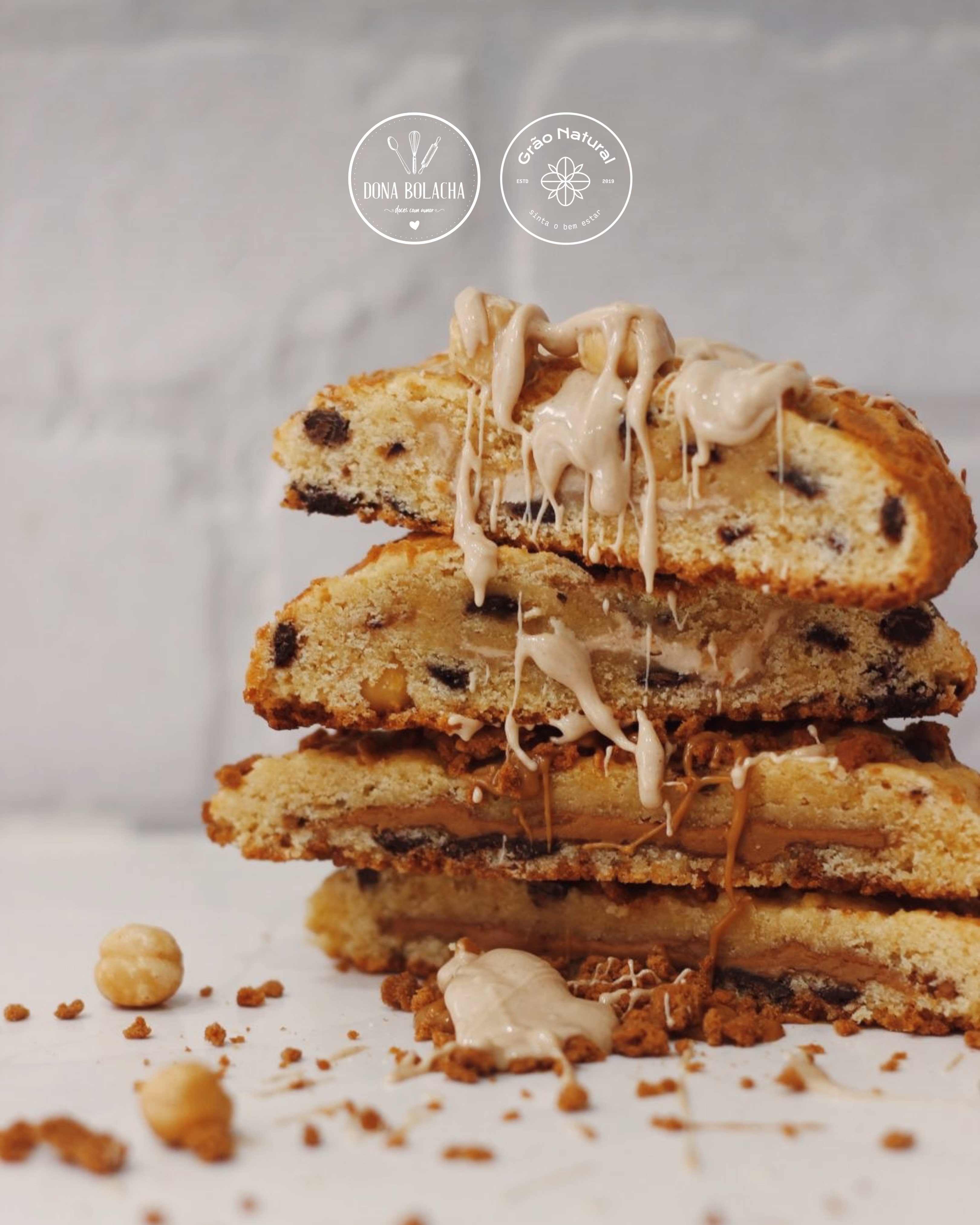 A partir de agora, vais poder encontrar as deliciosas bolachas da @donabolacha_ por aqui: disponíveis de quinta a sábado. 🤤✨🍪
Disponível nos sabores Kinder Bueno ou Speculoos. 🍪
Qual vais provar primeiro? 😏
#graonatural #mariabolacha #cookies #bolachascaseiras #arcosdevaldevez
