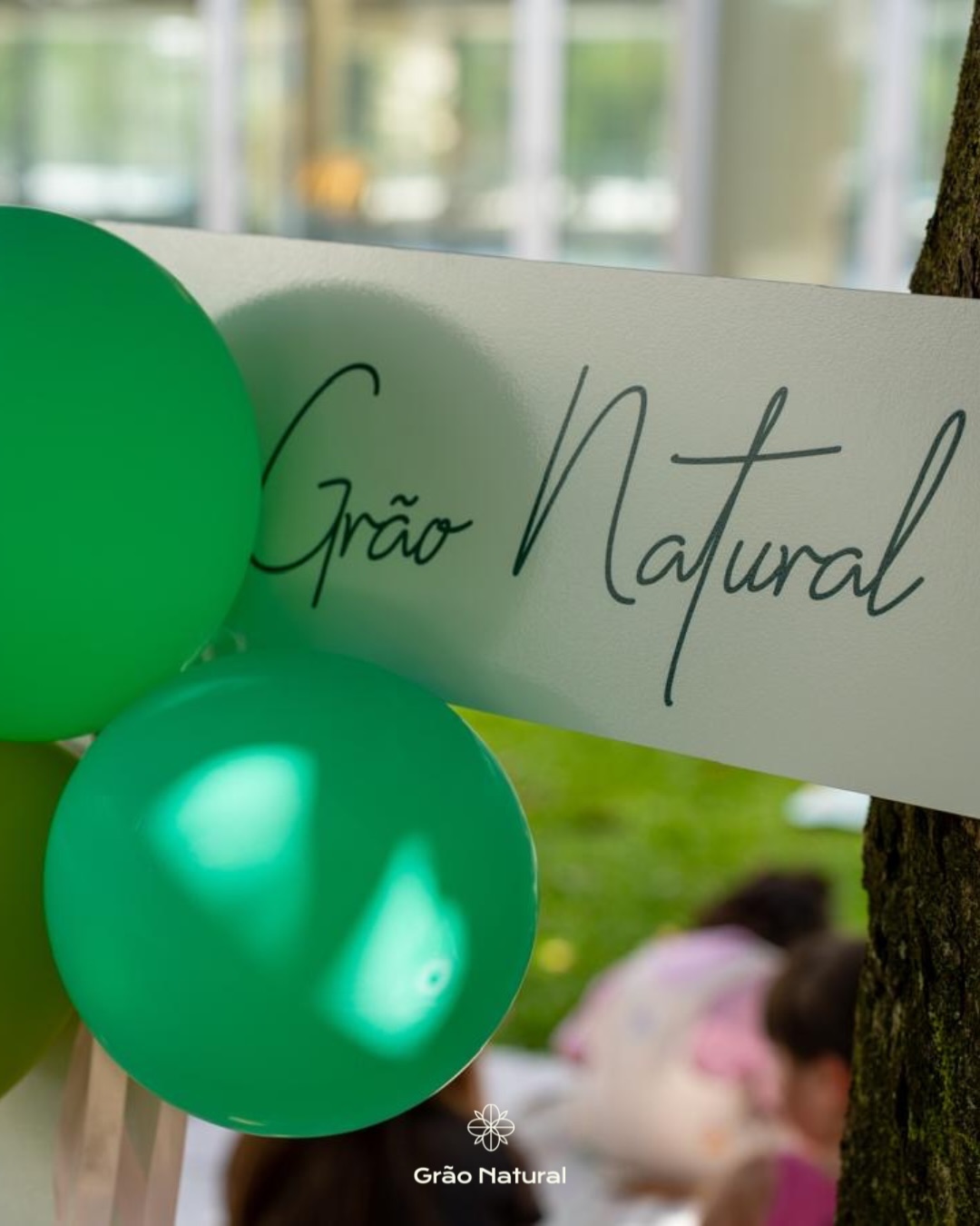 As crianças não precisam de muito para serem felizes. Precisam de tempo, de atenção, de carinho e de espaço para serem simplesmente crianças. 💚
Hoje celebramos a infância e tudo o que ela nos ensina: a sonhar mais alto, a rir mais vezes e a viver com mais leveza.
Obrigado a todos os que participaram na nossa festa solidária “Brincar, Partilhar e Ajudar” e ajudaram a transformar esta tarde de brincadeira num espaço de amor e partilha. 🥹
Que nunca nos esqueçamos de proteger a magia de ser criança.
Feliz Dia da Criança! 💚
#graonatural #diadacrianca #brincarpartilhareajudar #arcosdevaldevez #infanciafeliz