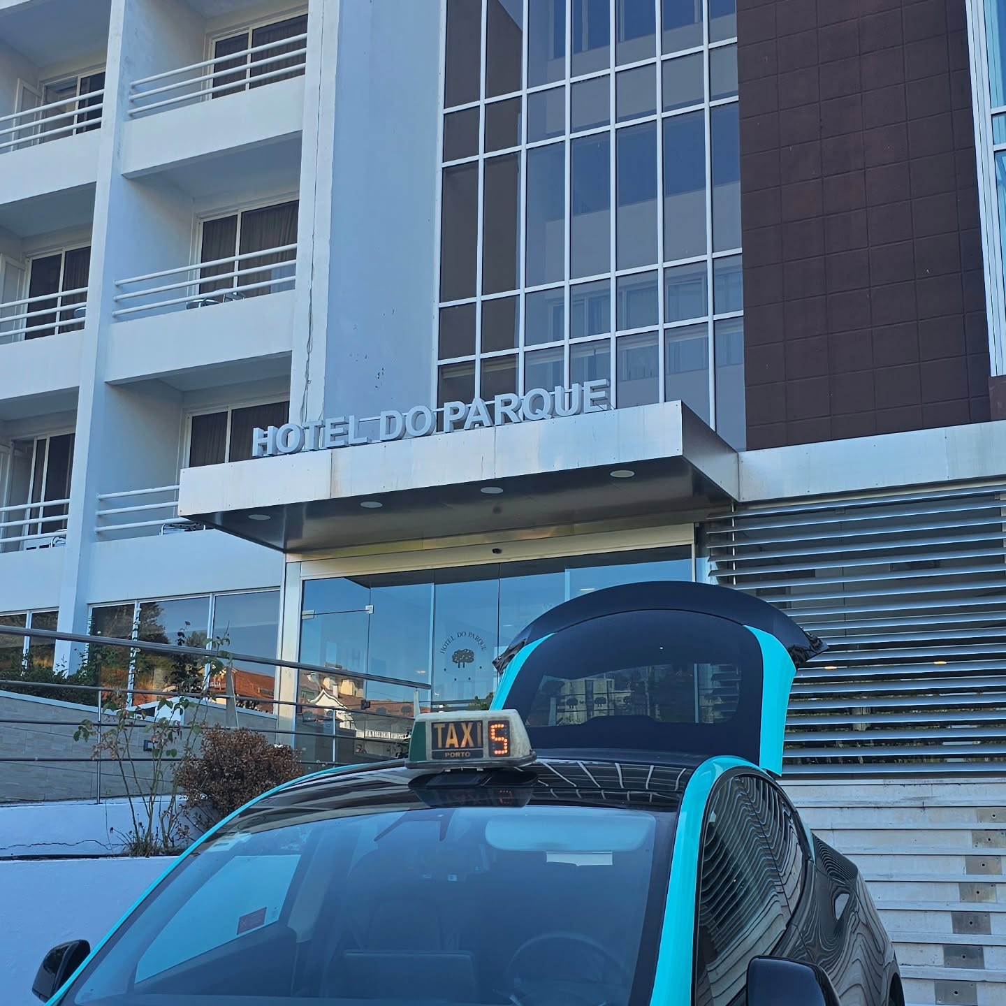 Transfer São Pedro do Sul >> Aeroporto do Porto
Private tours| Airport transfers | Executive transfers
Best service at the best price. Book now!
Dream, We make it happen!
WhatsApp: +351 910 971 047
Info@portotransfers.com
portotransfers.com
#visitporto #travelsafe #visitportoandnorth #storytalestours #dourovalley